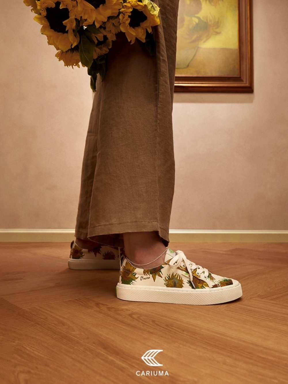 Cariuma Van Gogh Sunflower OCA Low Sneaker | 6.5, NEW with tags! - Picture 3 of 5